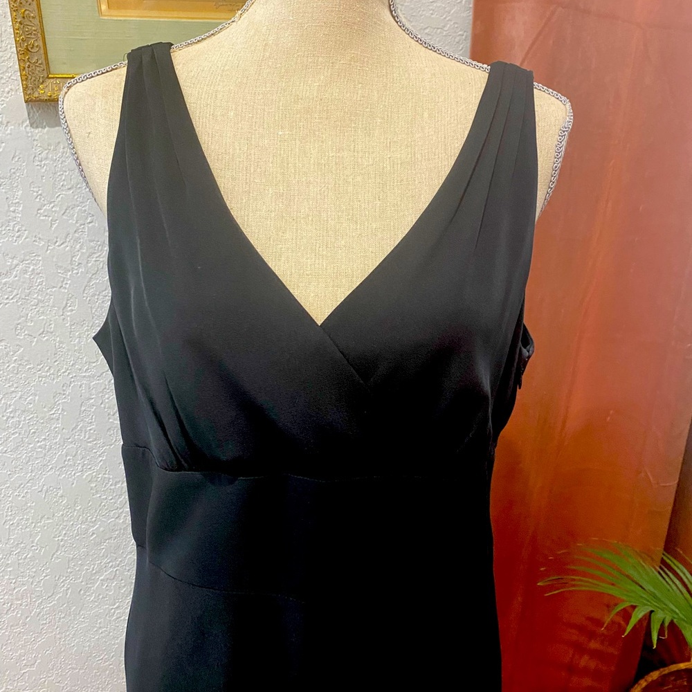 Elegant and flattering.